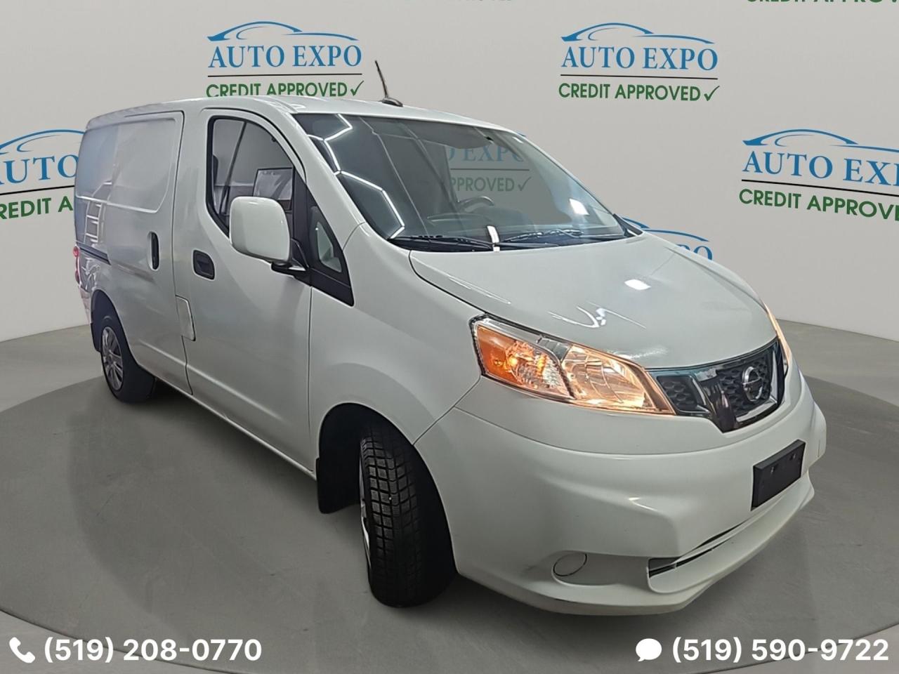 2015 Nissan NV200 SV,Auto,A/C,GPS,Clean Carfax,Certified,Bluetooth