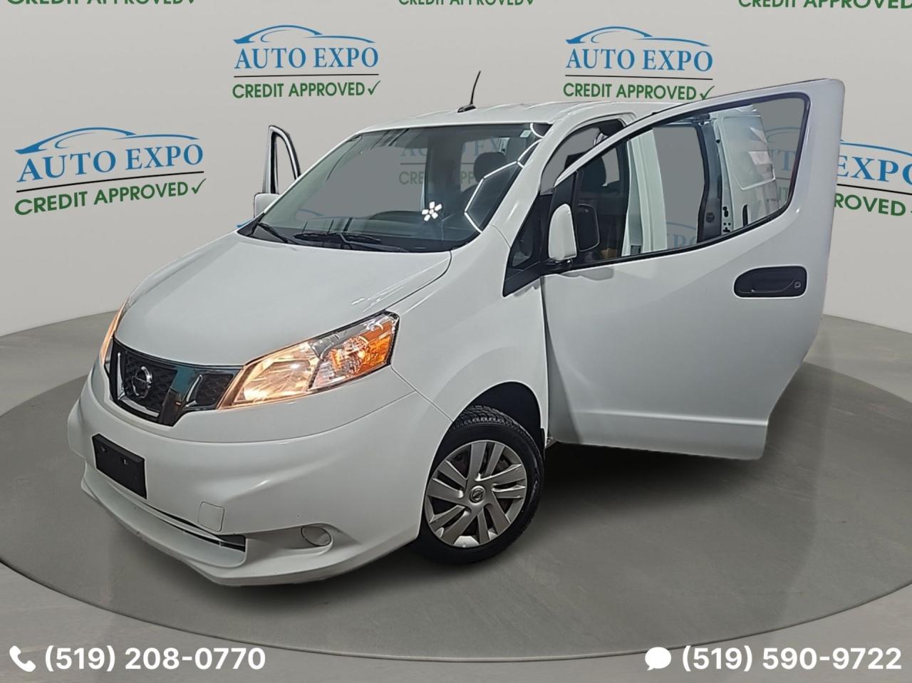 2015 Nissan NV200 SV,Auto,A/C,GPS,Clean Carfax,Certified,Bluetooth