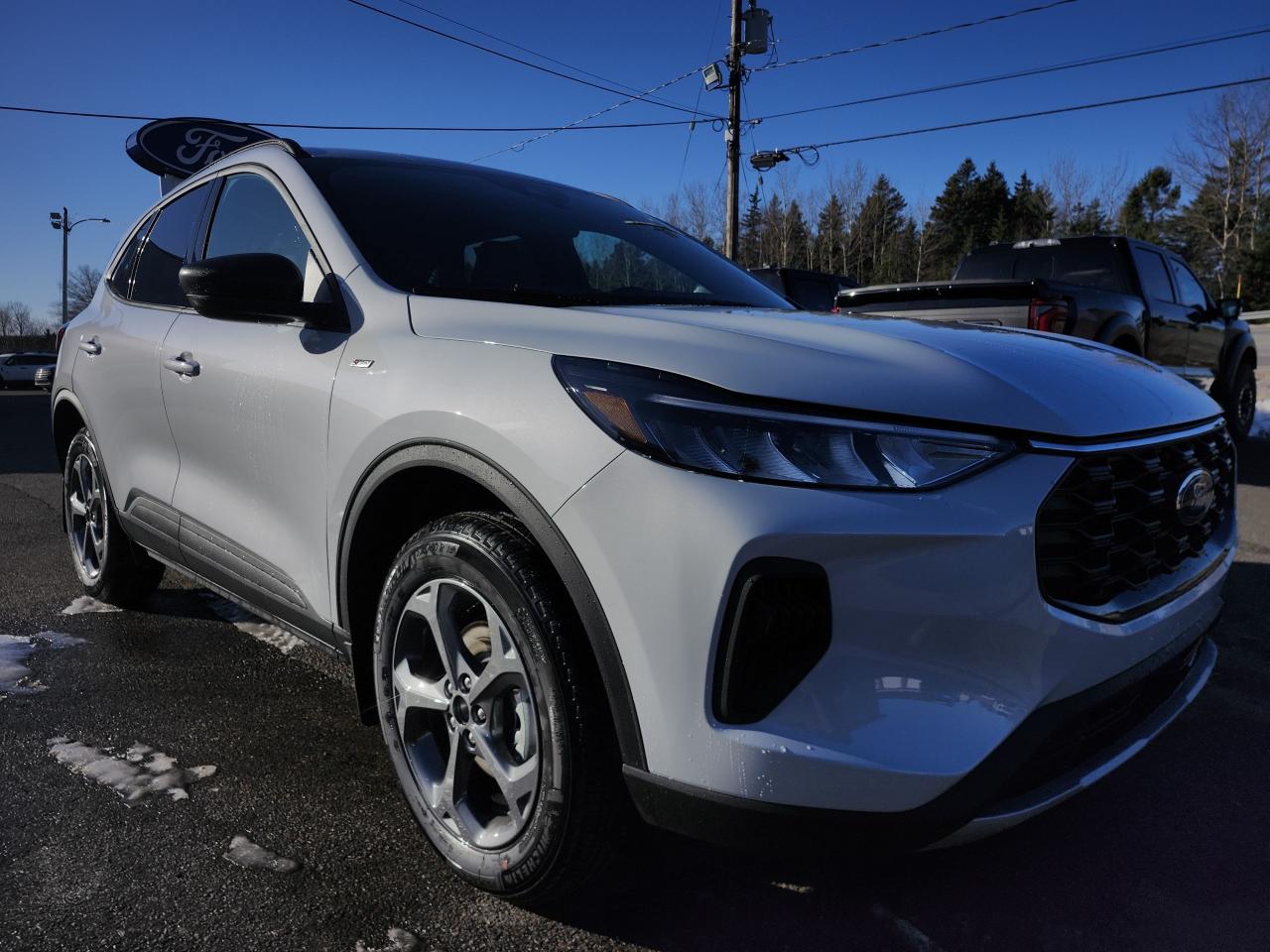 2026 Ford Escape ST-Line AWD Photo2