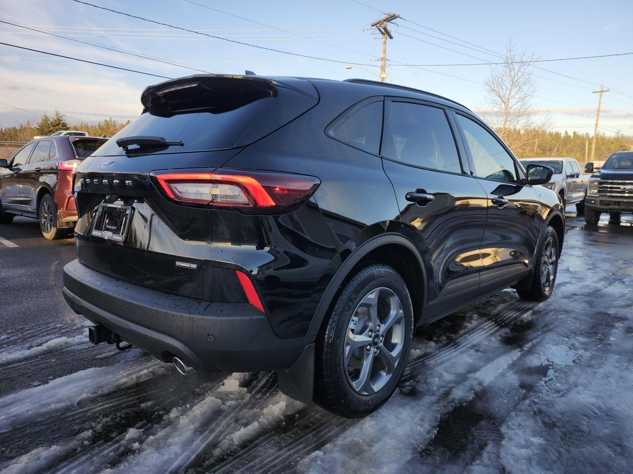 2026 Ford Escape ST-Line Select AWD Photo4