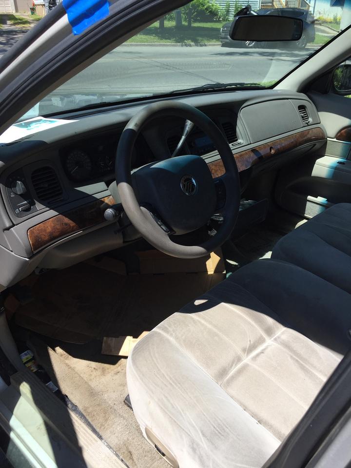 2008 Mercury Grand Marquis Premium Florida Quality Special Edition Photo