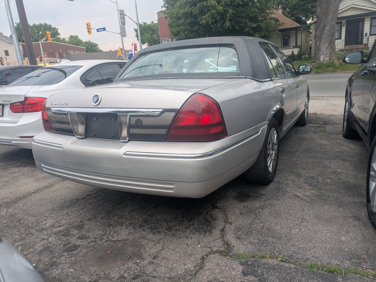 2008 Mercury Grand Marquis Premium Florida Quality Special Edition Photo