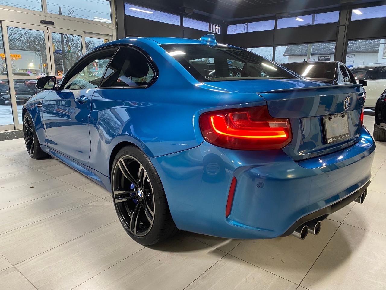 2017 BMW M2  Photo2
