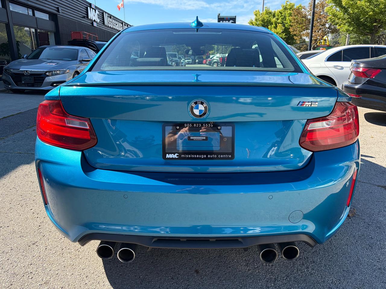 2017 BMW M2 06CP (Smartphone Integration) Photo