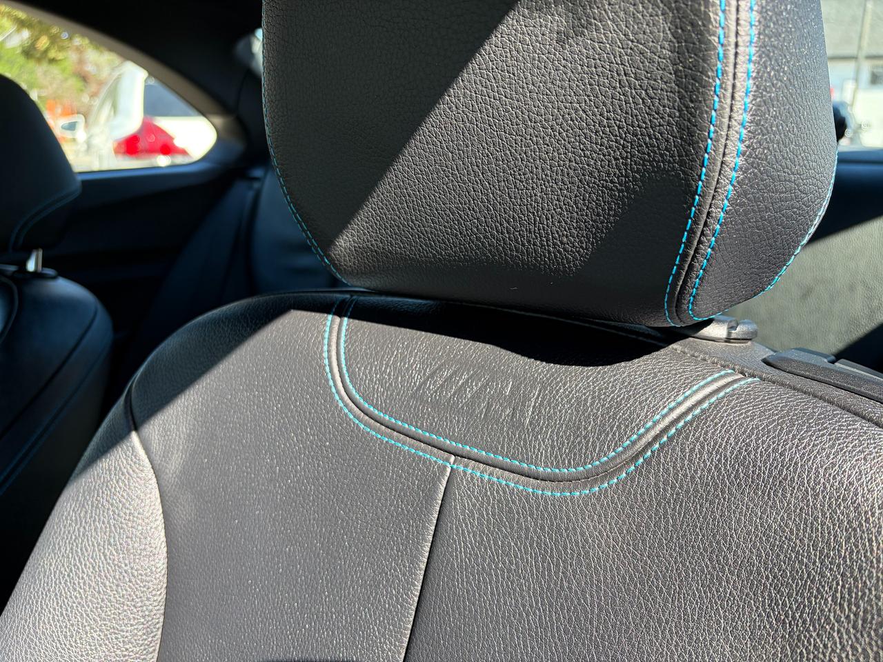 2017 BMW M2 06CP (Smartphone Integration) Photo