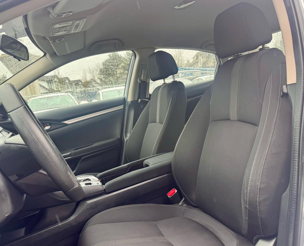 2017 Honda Civic FINANCING AVAILABLE Photo9