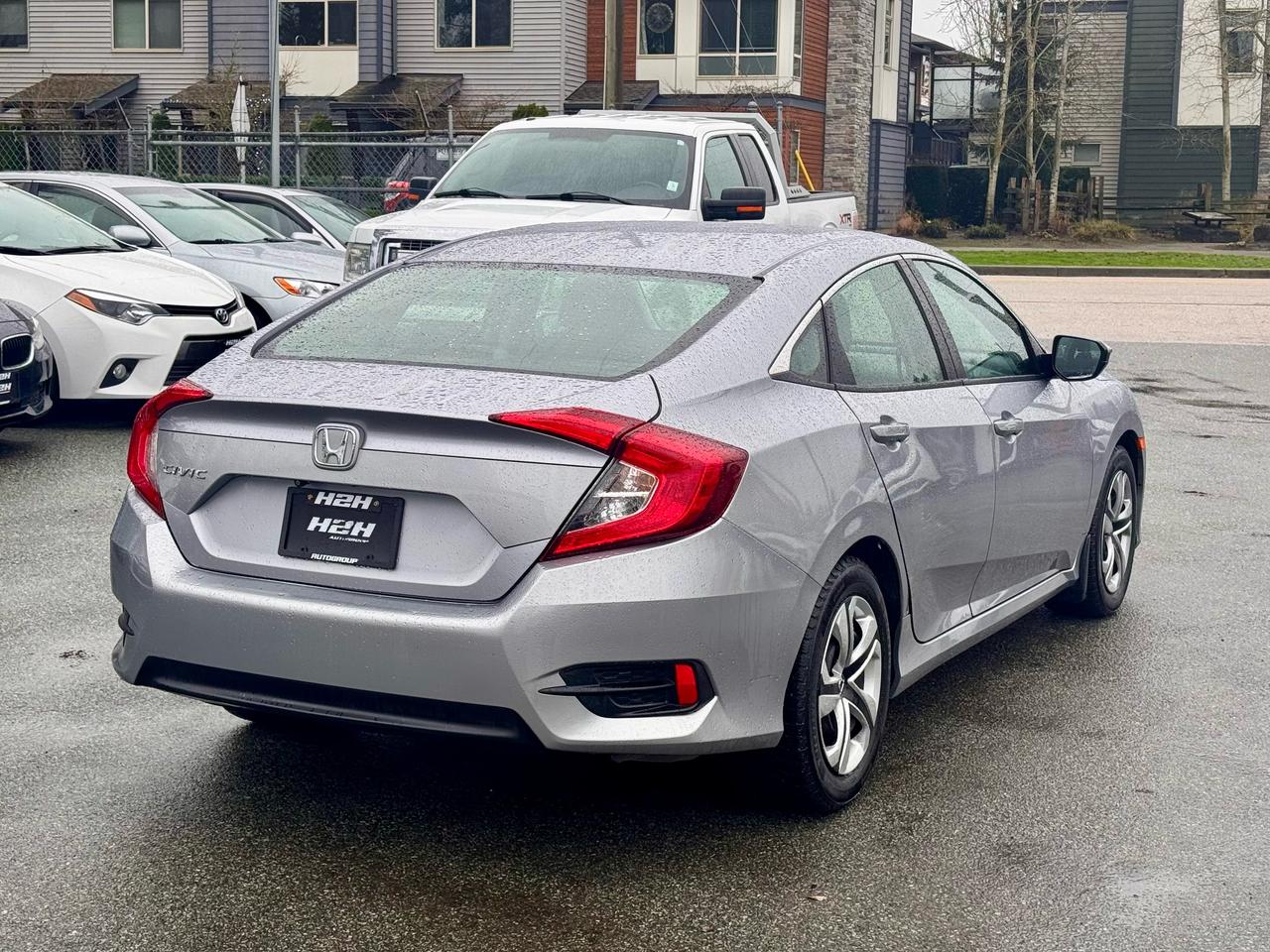 2017 Honda Civic FINANCING AVAILABLE Photo5