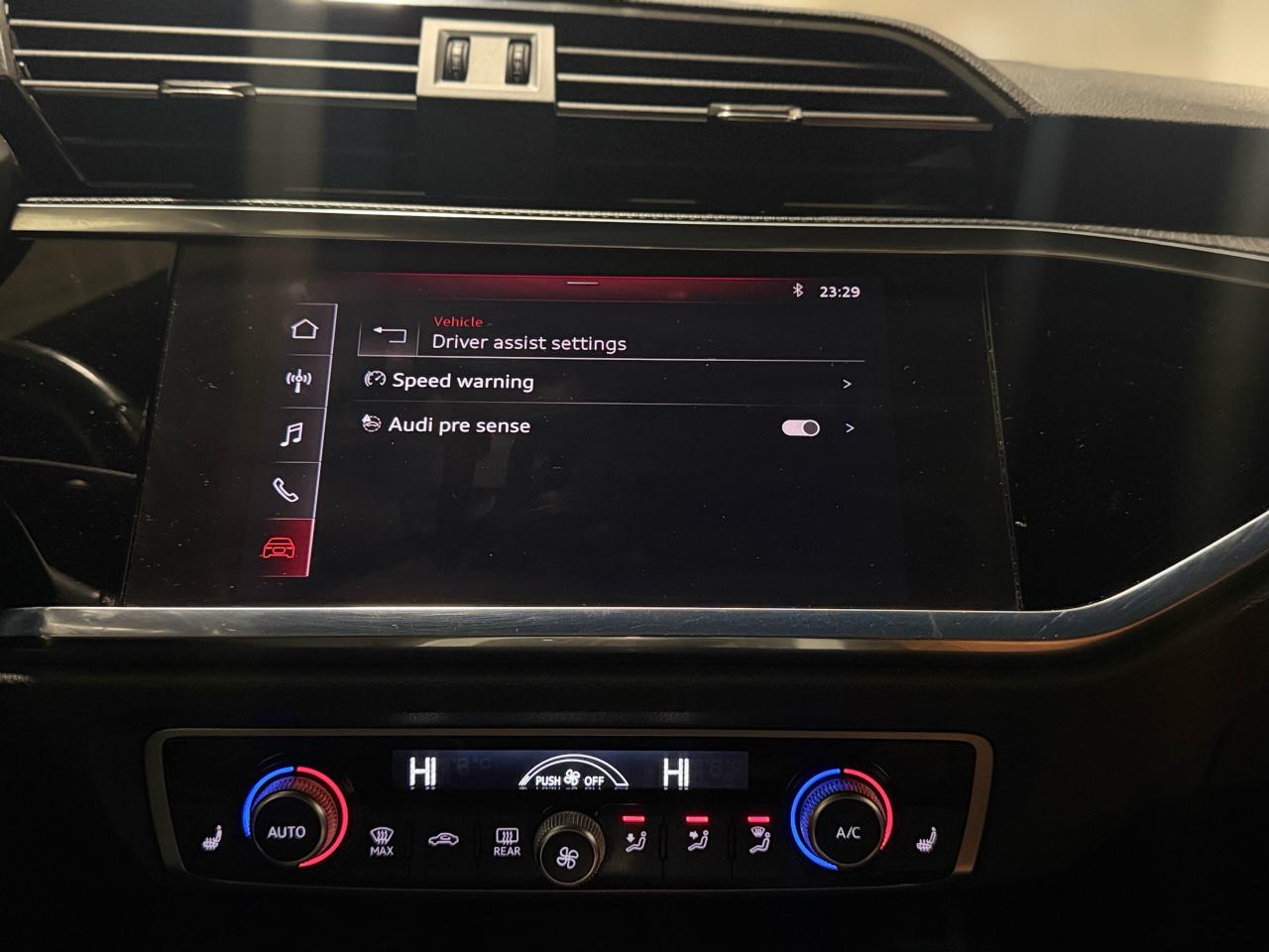 2021 Audi Q3 Komfort 45 TFSI quattro Photo