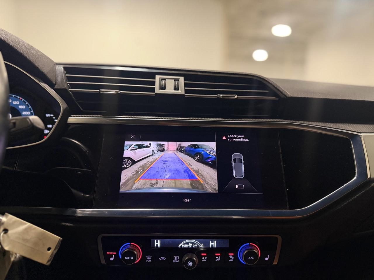 2021 Audi Q3 Komfort 45 TFSI quattro Photo