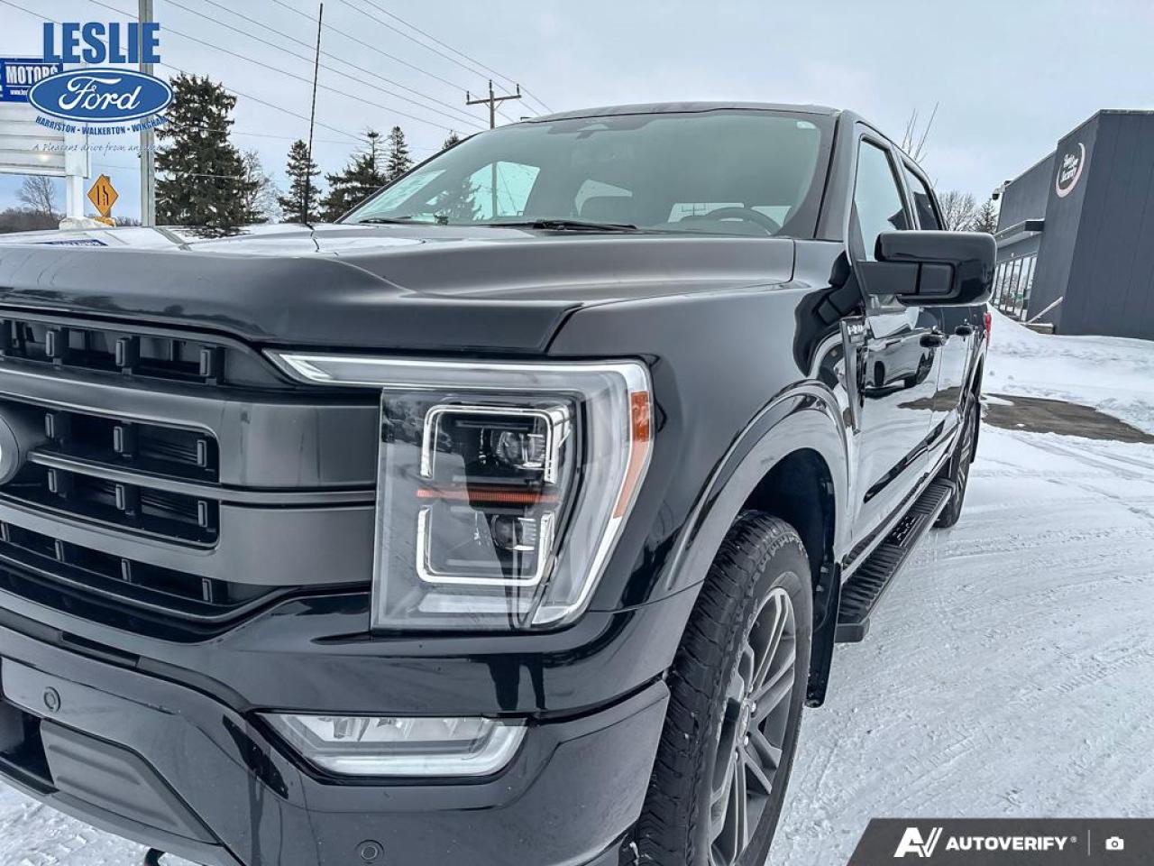 2022 Ford F-150 Lariat 4WD SuperCrew 5.5' Box Photo