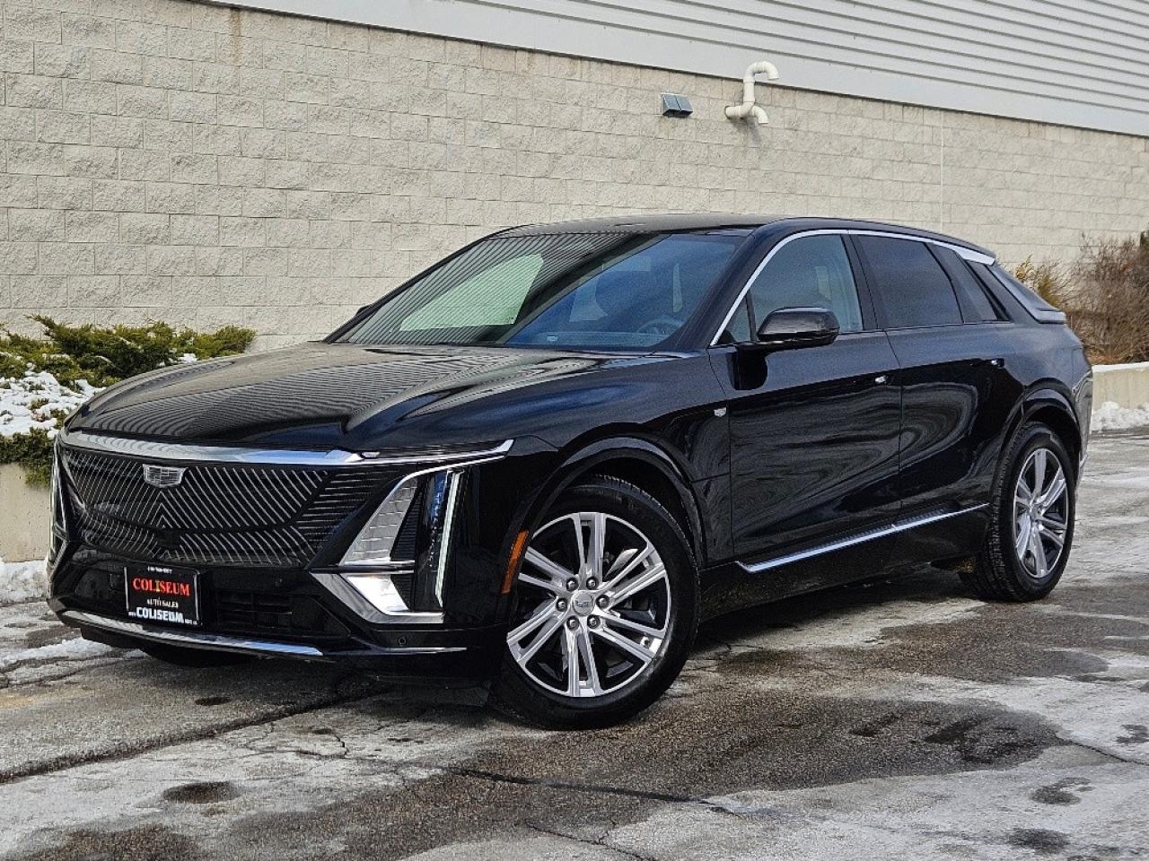 Used 2024 Cadillac LYRIQ TECH-505KM RANGE-CLEAN CARFAX-1 OWNER for sale in Toronto, ON