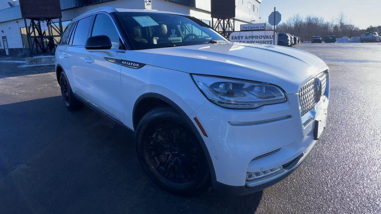 2023 Lincoln Aviator Reserve AWD, 6 PASSENGER, LEATHER SEATS, MOONROOF, POWER LIFTGATE, NAV, BACK UP CAM!! Photo