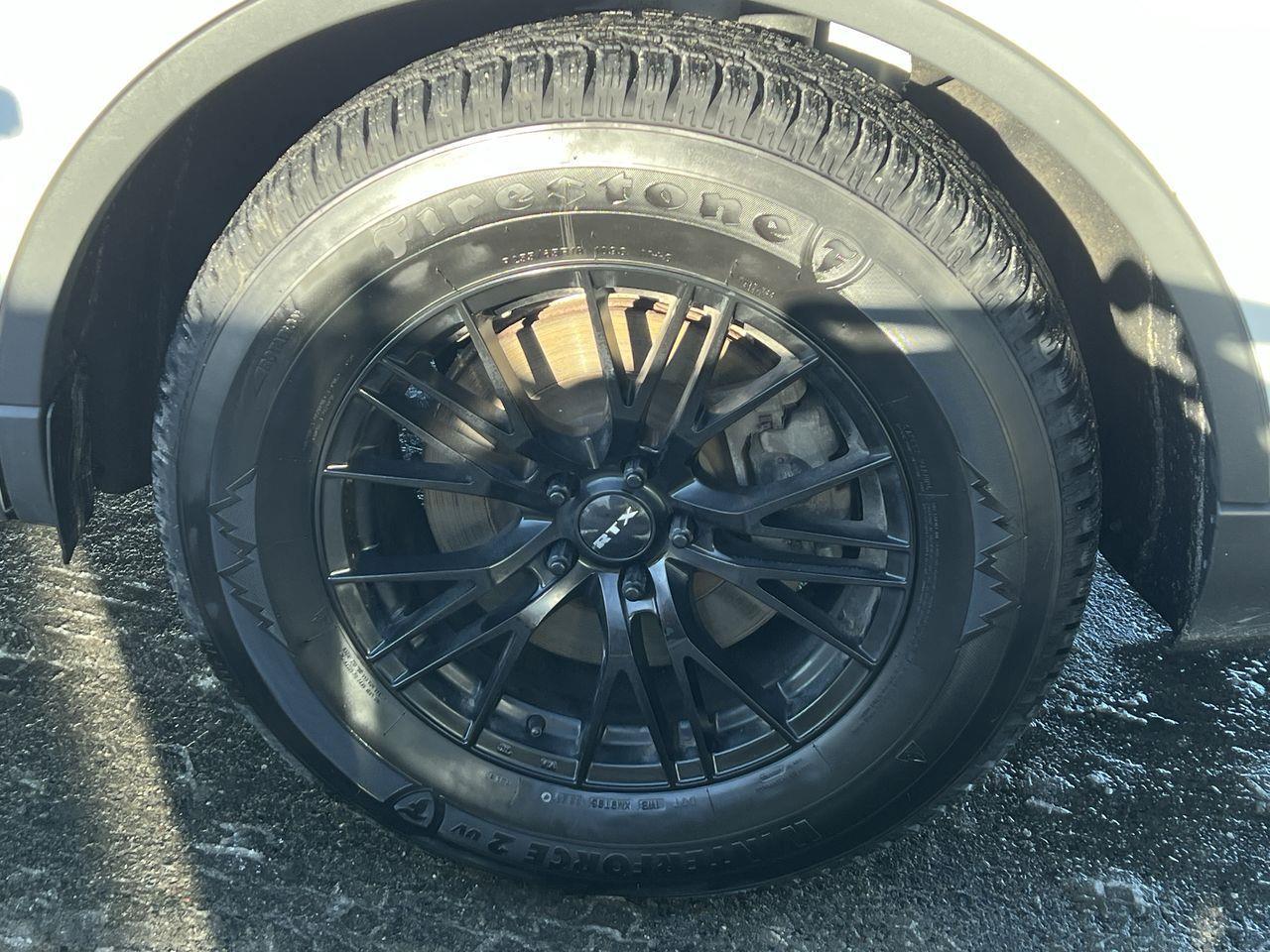 2023 Lincoln Aviator Reserve AWD, 6 PASSENGER, LEATHER SEATS, MOONROOF, POWER LIFTGATE, NAV, BACK UP CAM!! Photo