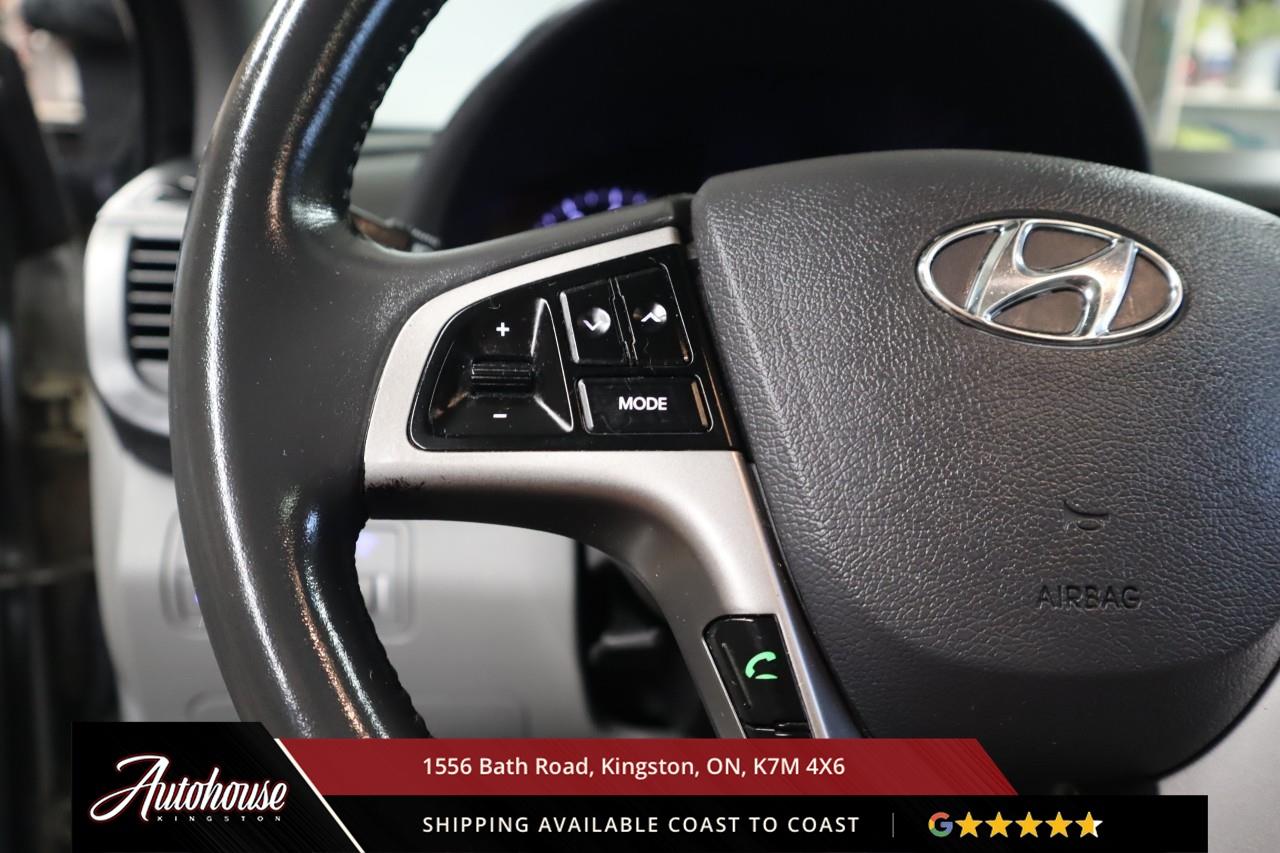 2015 Hyundai Accent GLS SUNROOF - ONLY 131,300 KM Photo