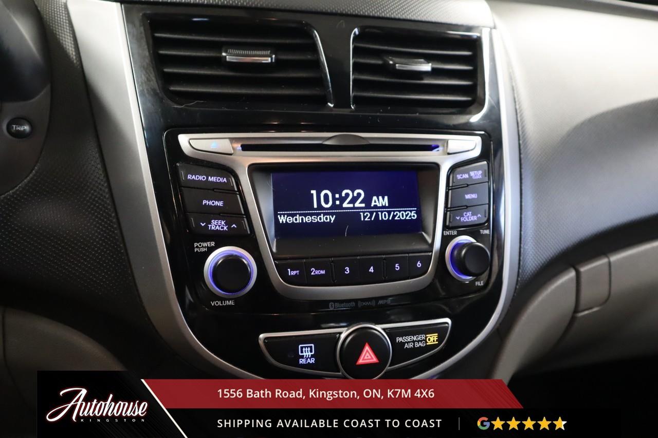 2015 Hyundai Accent GLS SUNROOF - ONLY 131,300 KM Photo