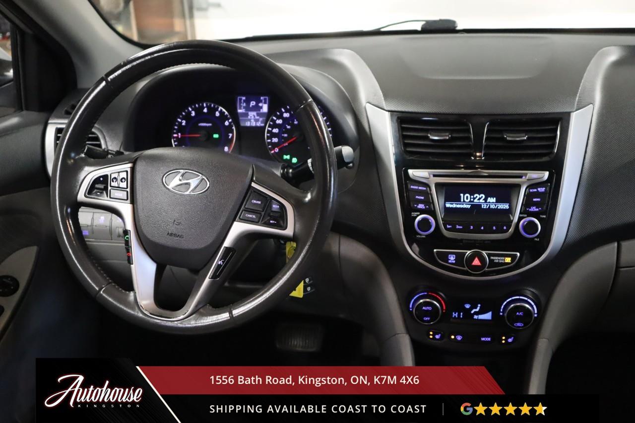 2015 Hyundai Accent GLS SUNROOF - ONLY 131,300 KM Photo