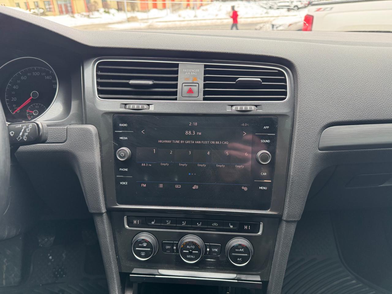 2019 Volkswagen Golf Sportwagen 1.8 TSI Comfortline MANUAL | AWD | Leather | Sunroof | Backup Camera Photo