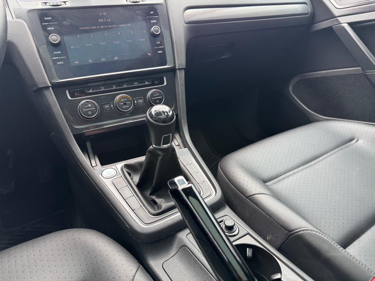 2019 Volkswagen Golf Sportwagen 1.8 TSI Comfortline MANUAL | AWD | Leather | Sunroof | Backup Camera Photo