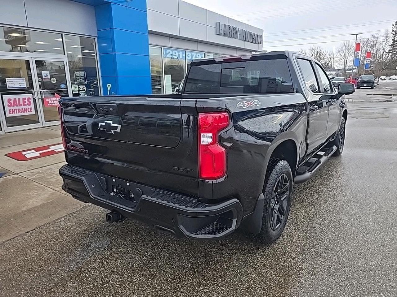 2026 Chevrolet Silverado 1500 RST Photo2