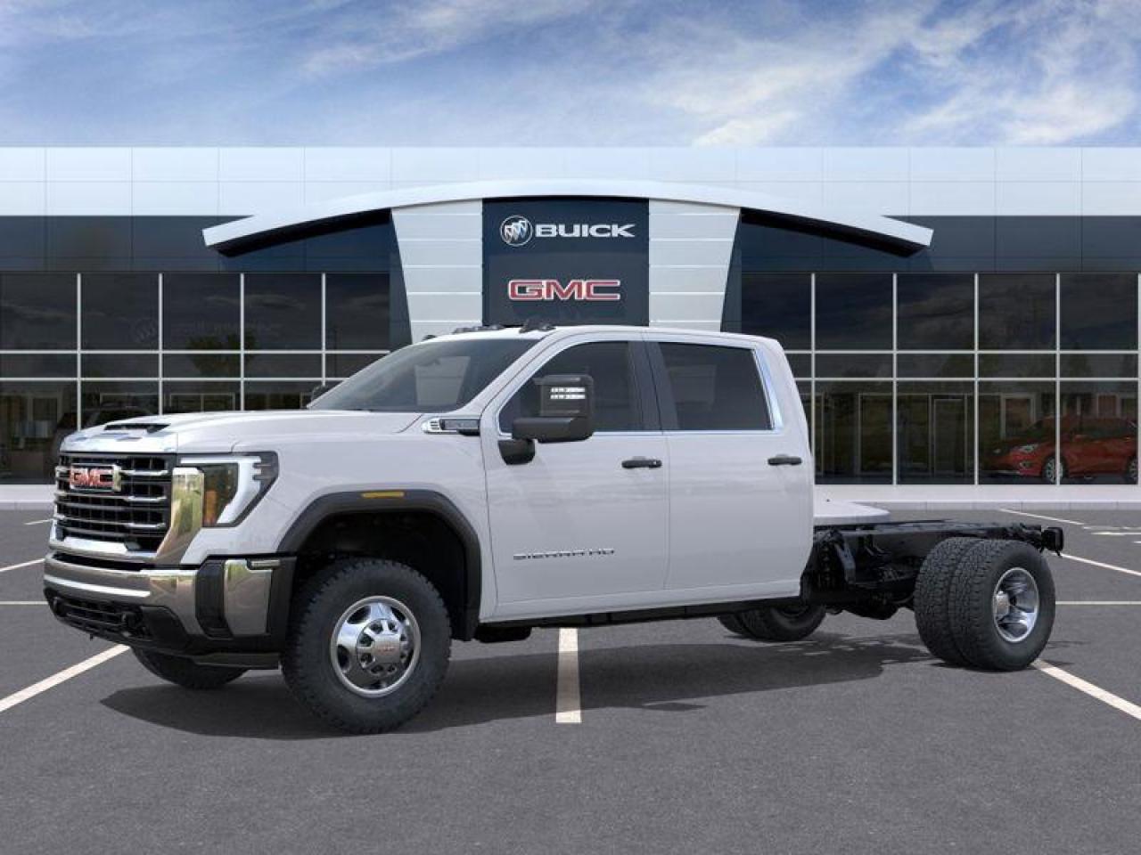 2026 GMC Sierra 3500 HD Chassis Pro Photo