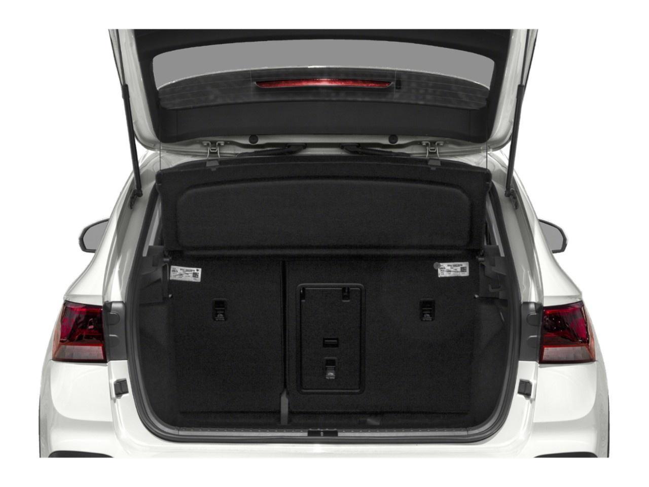 2024 Volkswagen Taos SE Photo