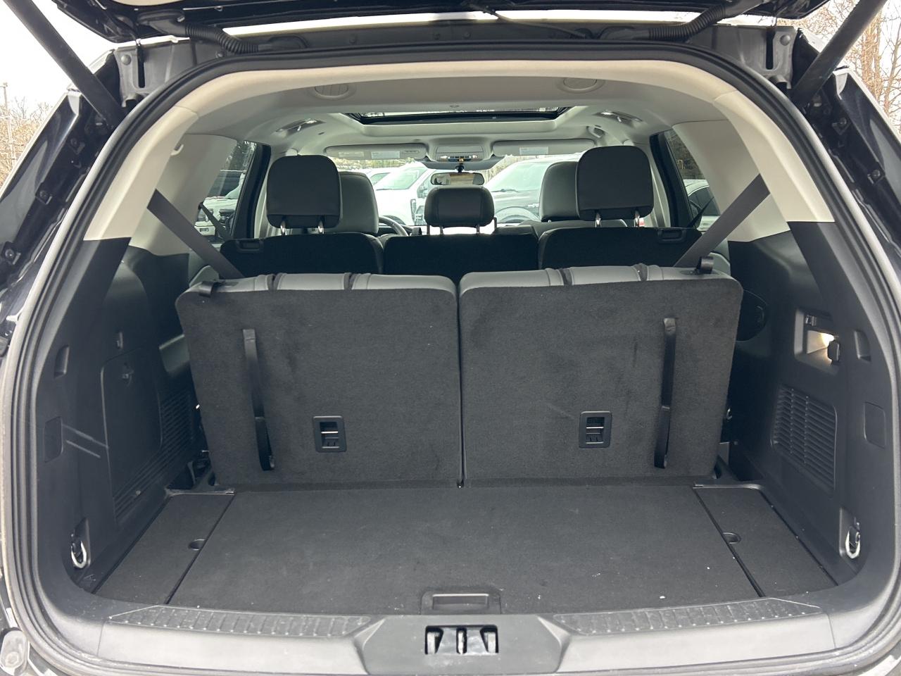 2025 Ford Explorer Active 4WD Photo