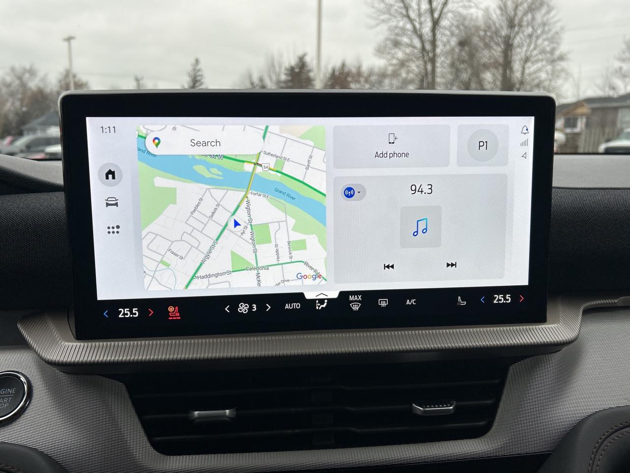 2025 Ford Explorer Active 4WD Photo