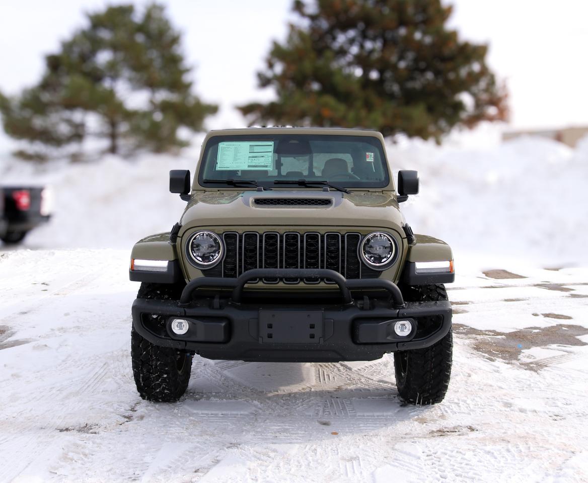 2026 Jeep Gladiator  Photo1