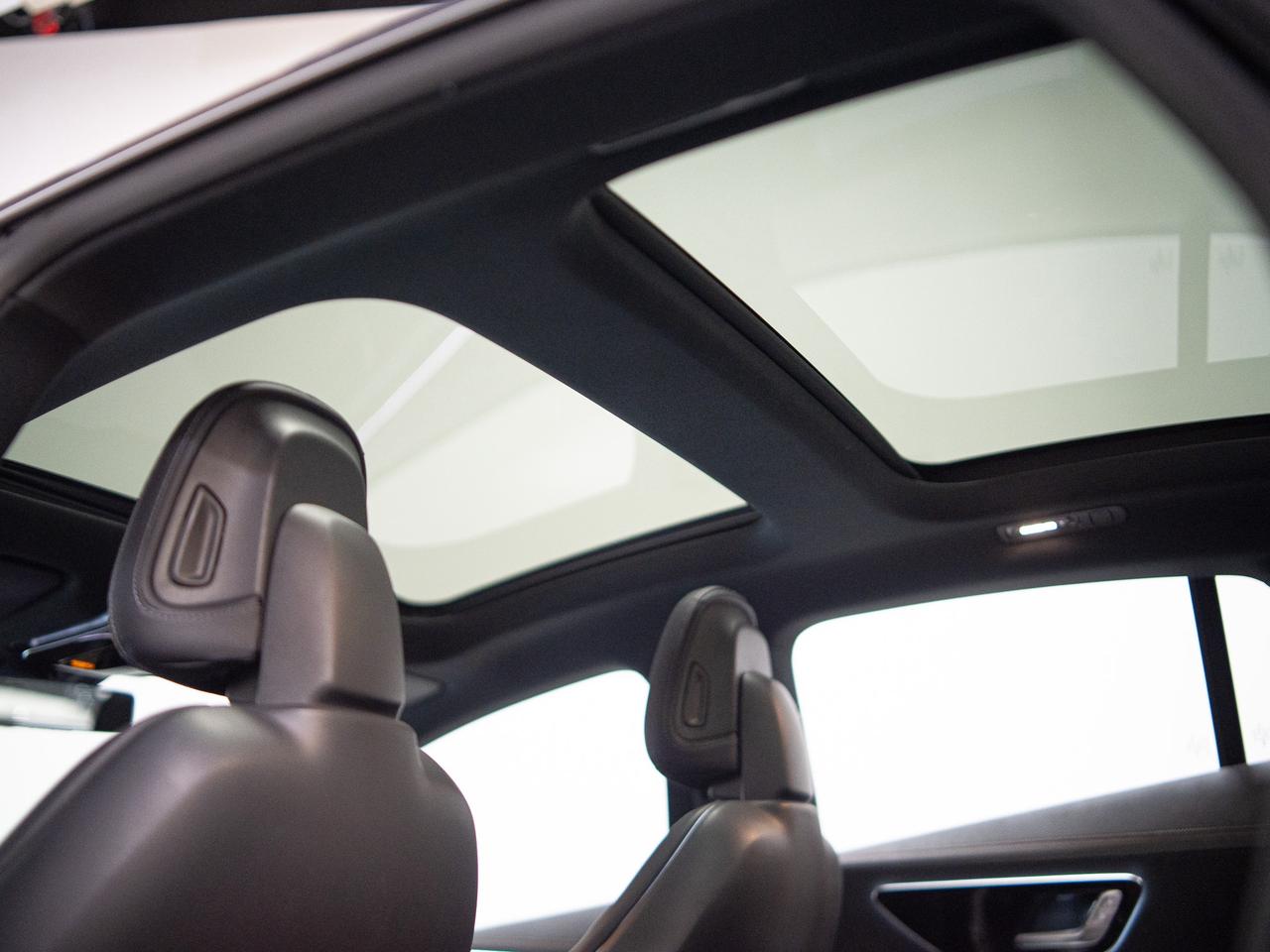 2024 Mercedes-Benz EQE 350 | EXCLUSIVE PKG | PANO Photo