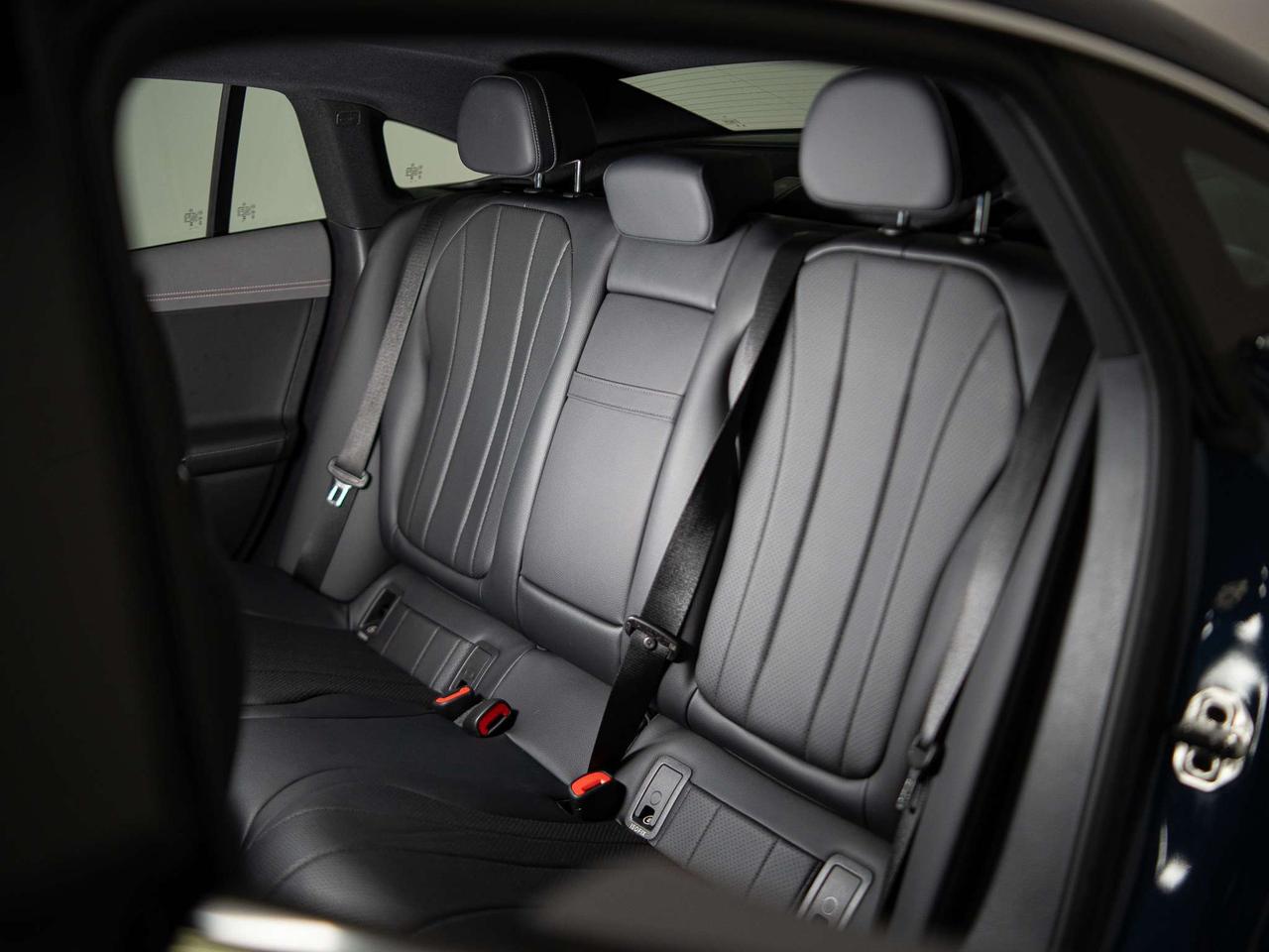 2024 Mercedes-Benz EQE 350 | EXCLUSIVE PKG | PANO Photo