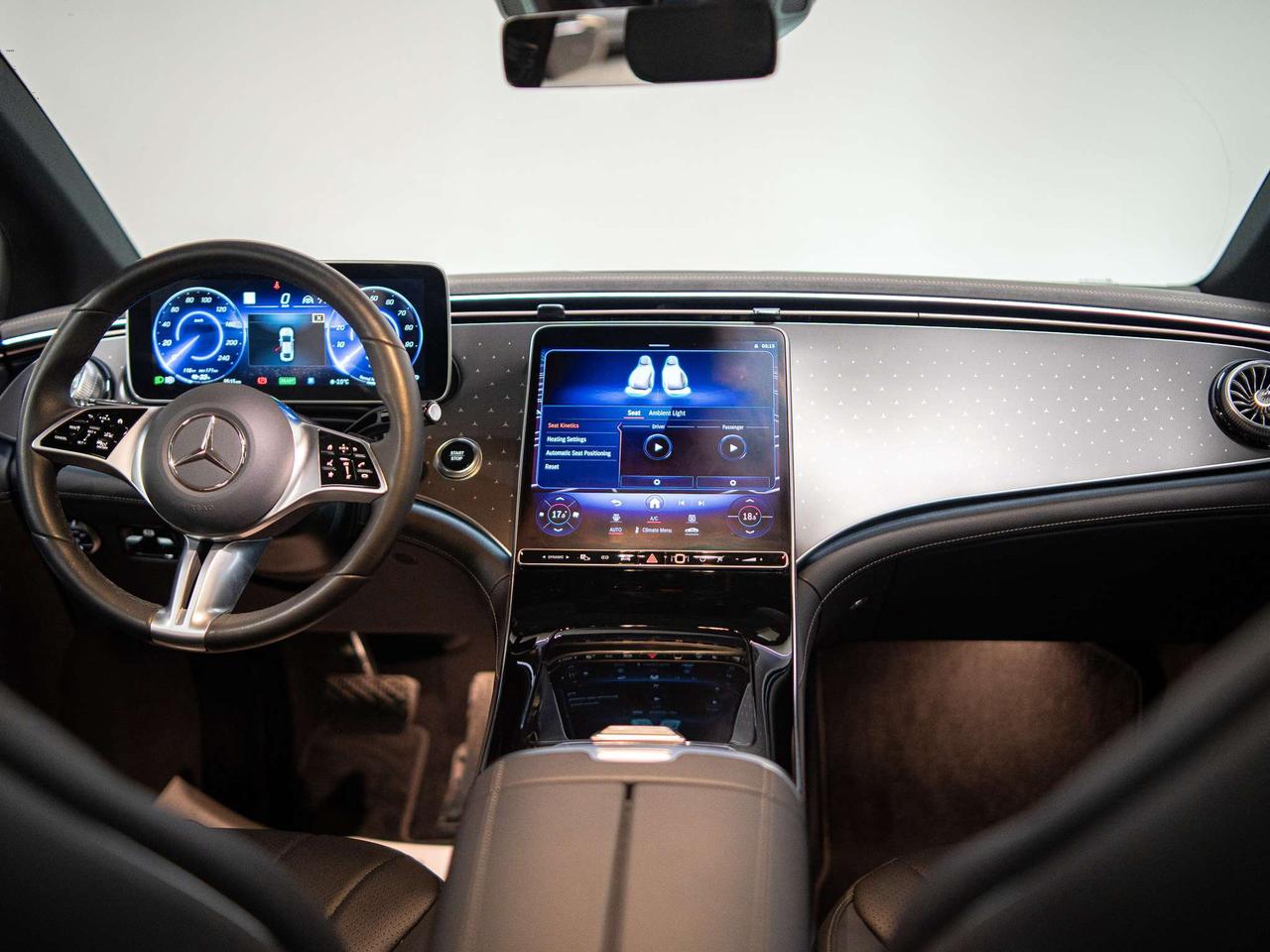 2024 Mercedes-Benz EQE 350 | EXCLUSIVE PKG | PANO Photo
