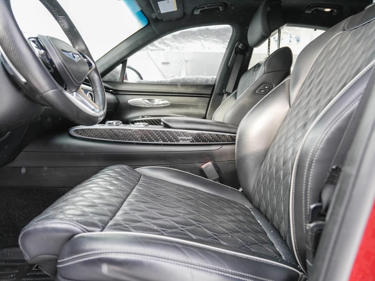 2022 Genesis GV70 3.5T SPORT/MUANA RED! SUPER DUPER CLEAN! Photo