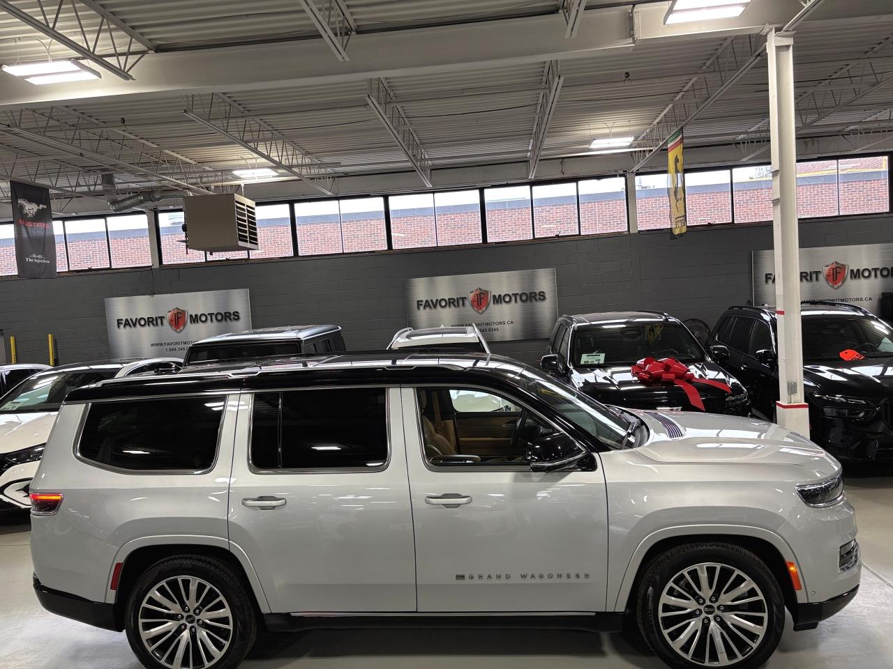 2024 Jeep Grand Wagoneer Series III 4x4|REARDVD|HEADSUP|FAMCAM|MASSAGE|+++ - Photo #5