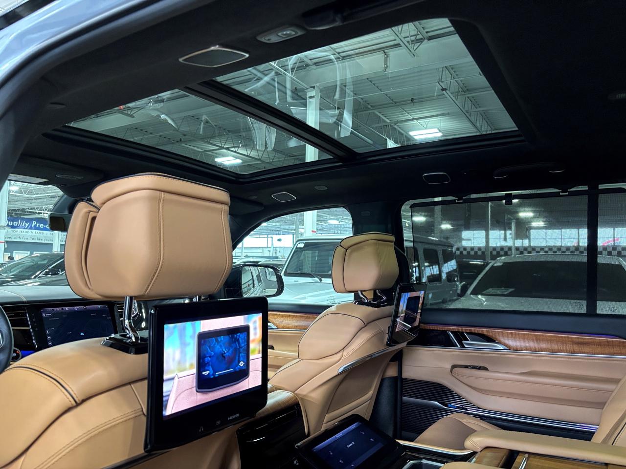 2024 Jeep Grand Wagoneer Series III 4x4|REARDVD|HEADSUP|FAMCAM|MASSAGE|+++ - Photo #14