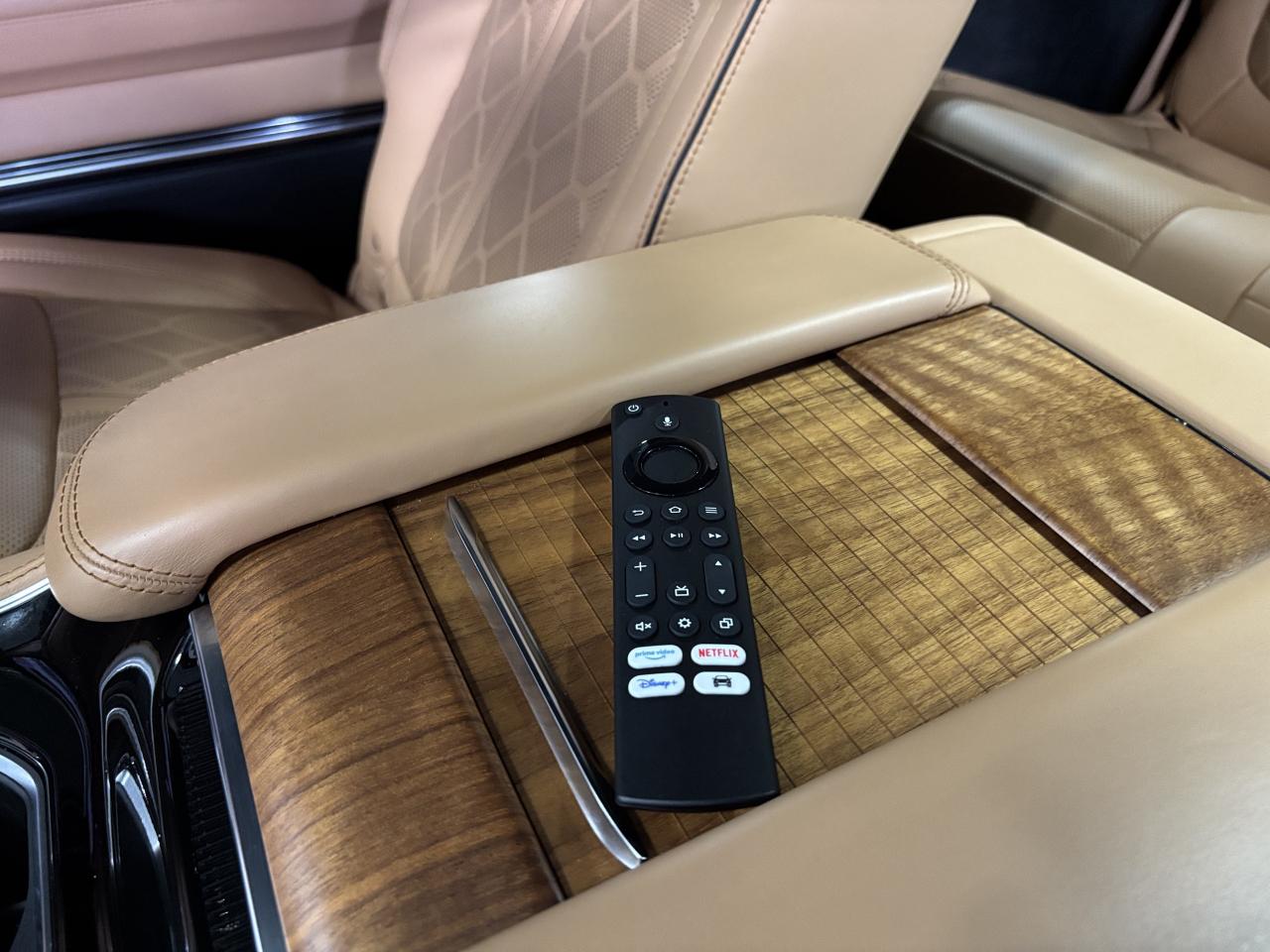 2024 Jeep Grand Wagoneer Series III 4x4|REARDVD|HEADSUP|FAMCAM|MASSAGE|+++ - Photo #22