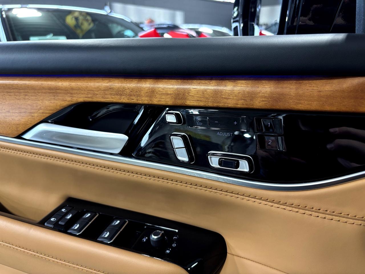 2024 Jeep Grand Wagoneer Series III 4x4|REARDVD|HEADSUP|FAMCAM|MASSAGE|+++ - Photo #31