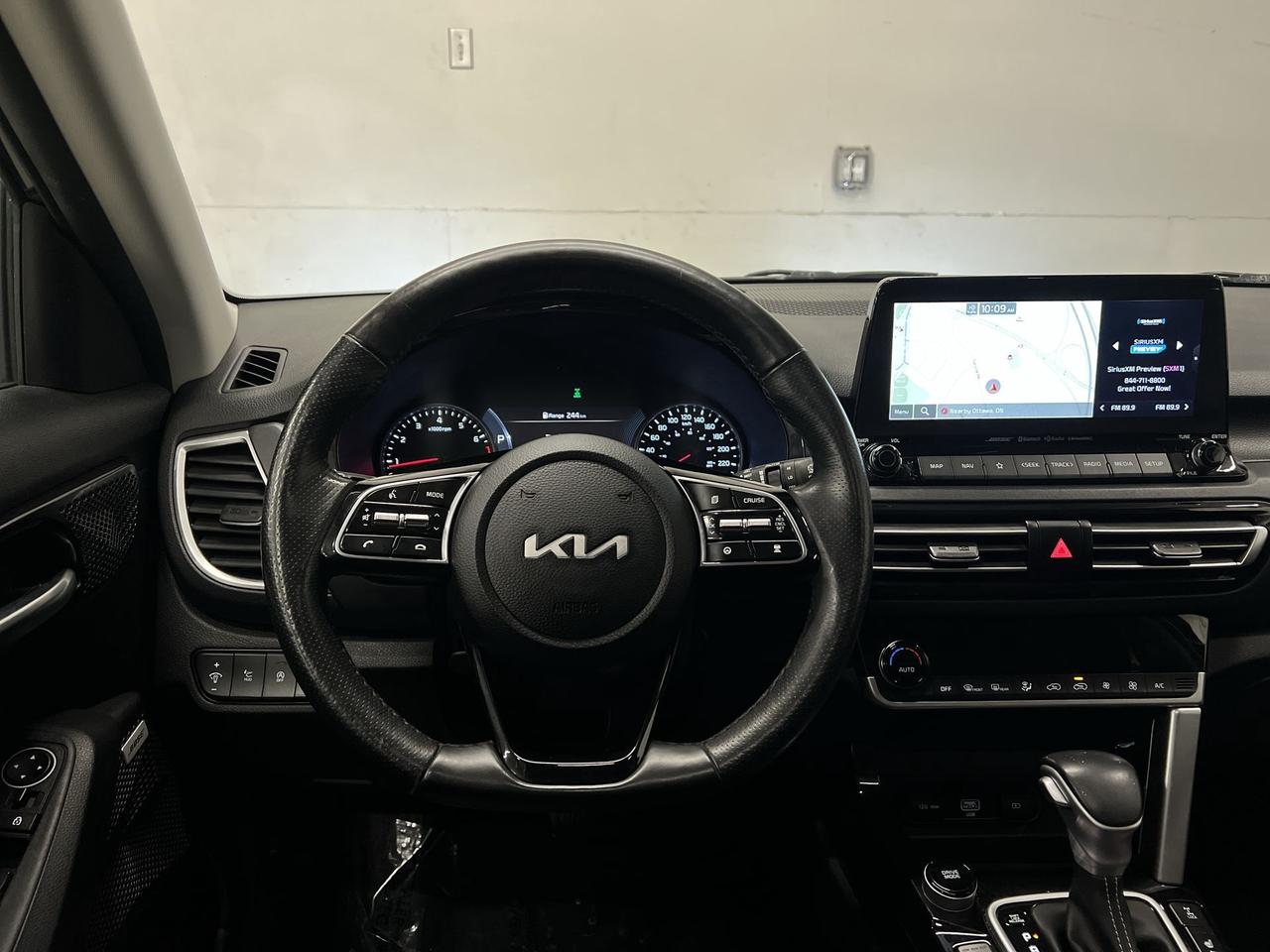 2023 Kia Seltos SX TURBO AWD | RED LEATHER| HTD/COOLED SEATS| BOSE Photo