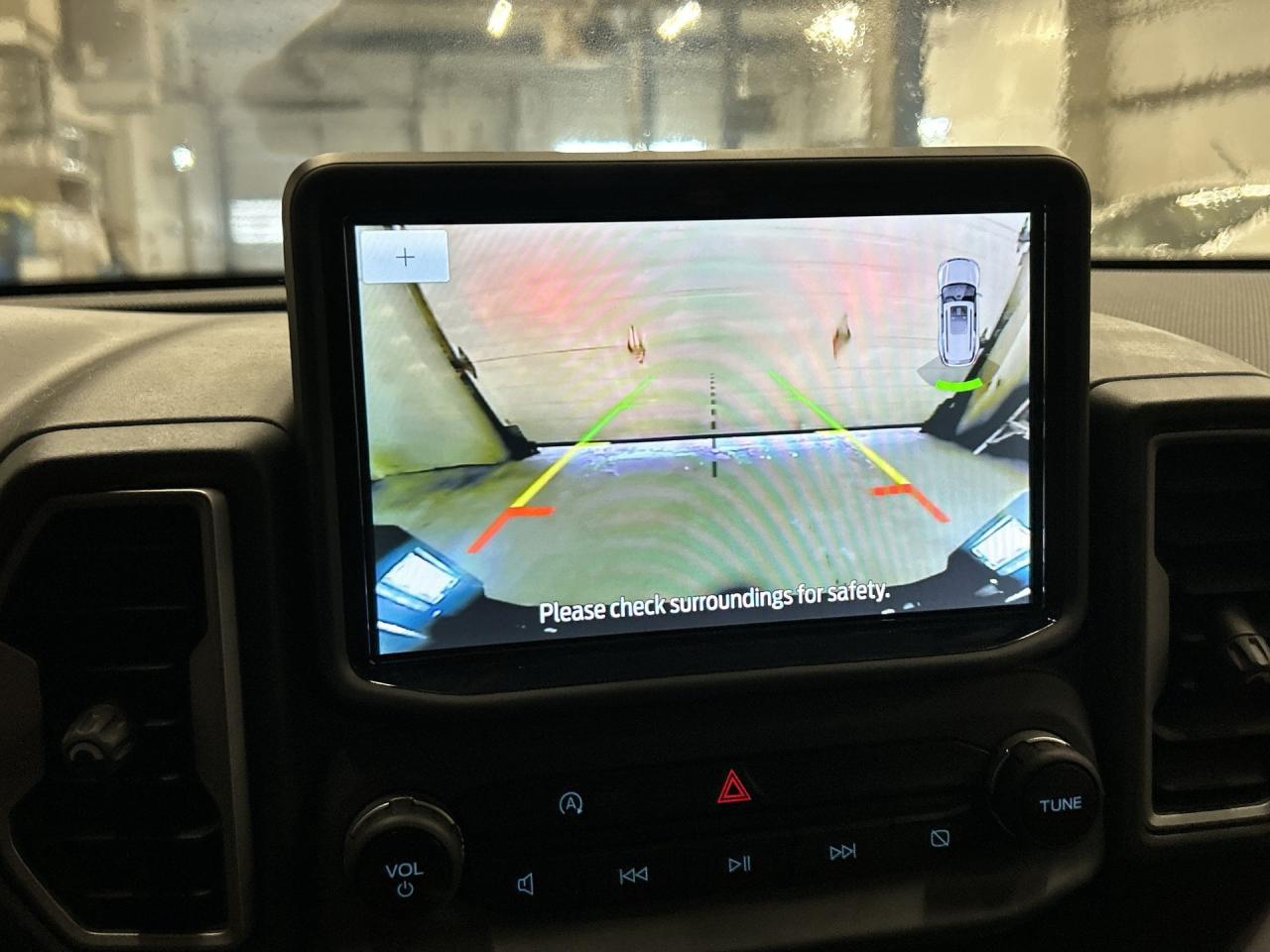 2023 Ford Bronco Sport OUTER BANKS AWD | LEATHER | HEATED SEATS/STEERING Photo2