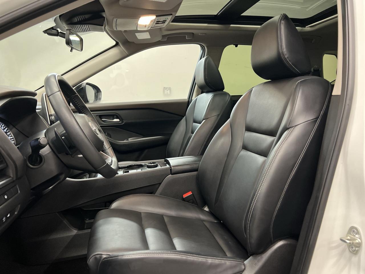 2023 Nissan Rogue SV MIDNIGHT AWD | LEATHER | PANO ROOF | 360 CAM Photo