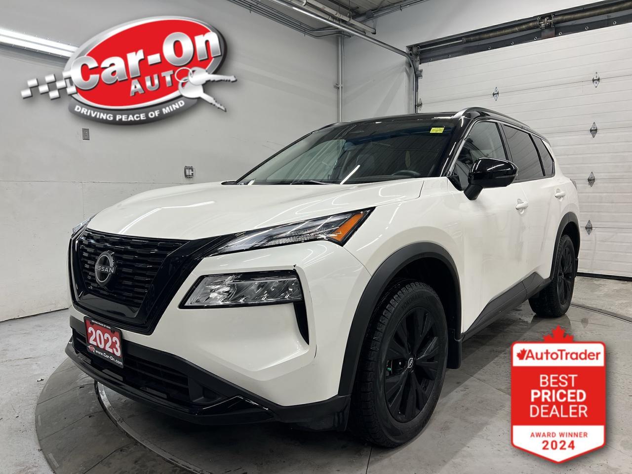 LOADED SV MIDNIGHT EDITION ALL WHEEL DRIVE W/ LEATHER AND PANORAMIC SUNROOF!! Backup & 360 cameras w/ rear park sensors, front & rear heated seats, remote start, premium 18-inch black alloys, Android Auto/Apple CarPlay, adaptive cruise control, lane assist, blind spot assist, rear cross-traffic alert, dual-zone climate control, power liftgate, power driver seat, rear sunshades, keyless entry w/ push start, leather-wrapped steering, automatic headlight and Sirius XM!!*This car was used as a previous daily rental*