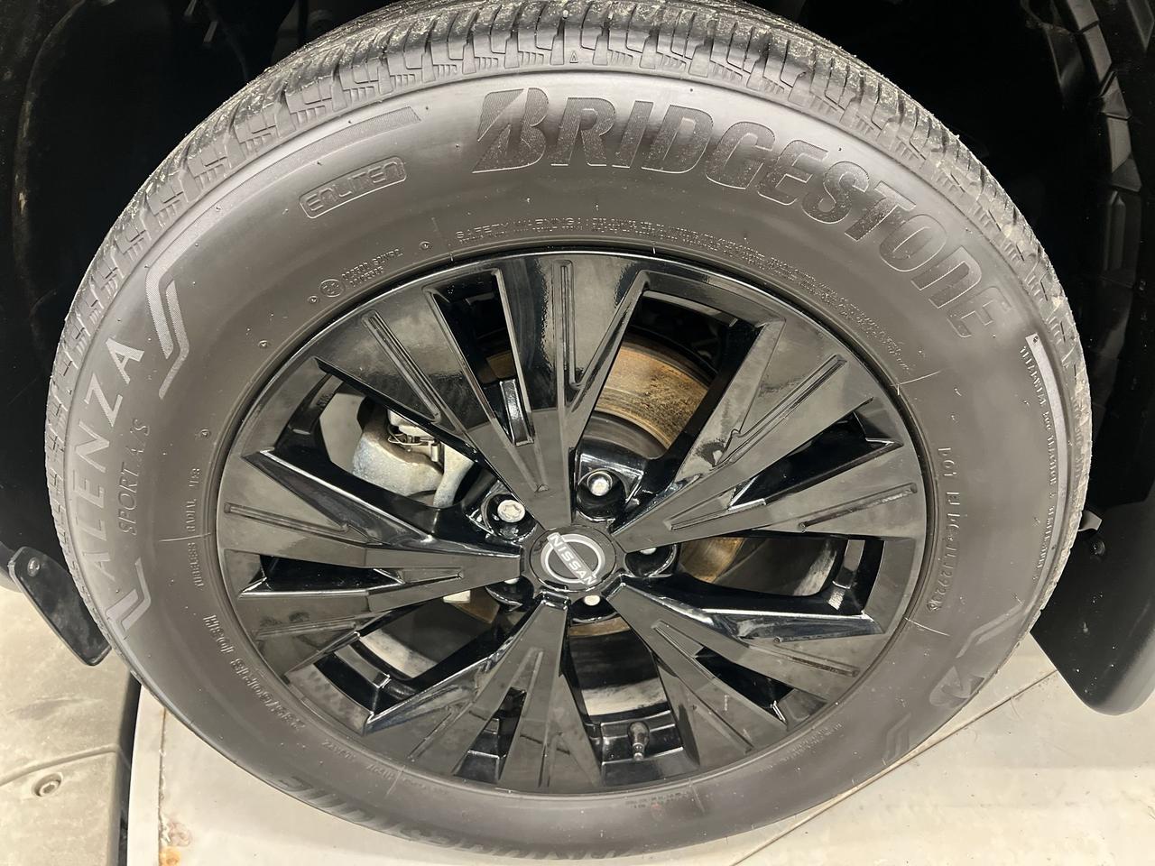 2023 Nissan Rogue SV MIDNIGHT AWD| LEATHER | PANO ROOF |REMOTE START Photo