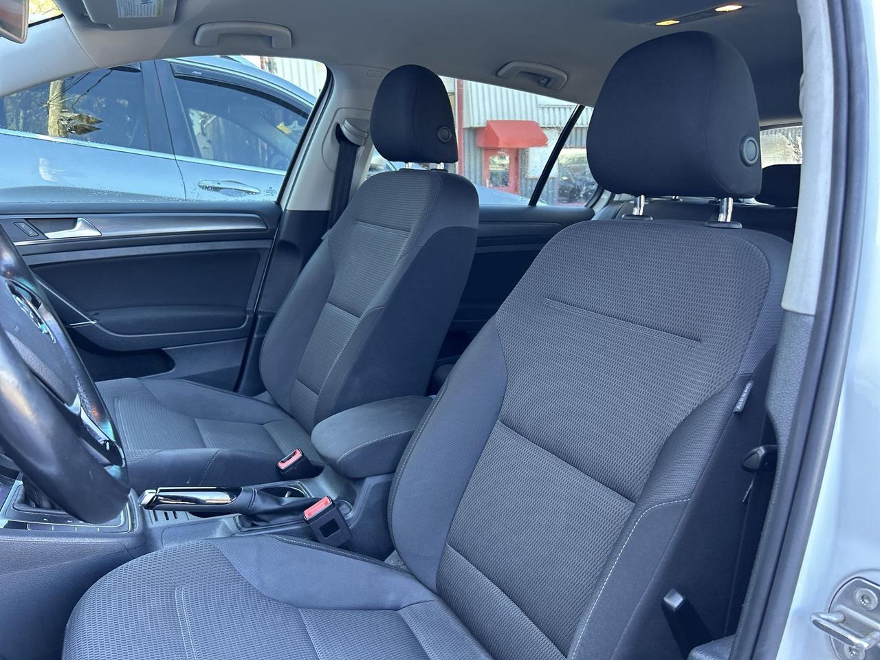 2018 Volkswagen Golf AUTO | LOW KMS | HEATED SEATS | ALLOYS | REAR CAM Photo