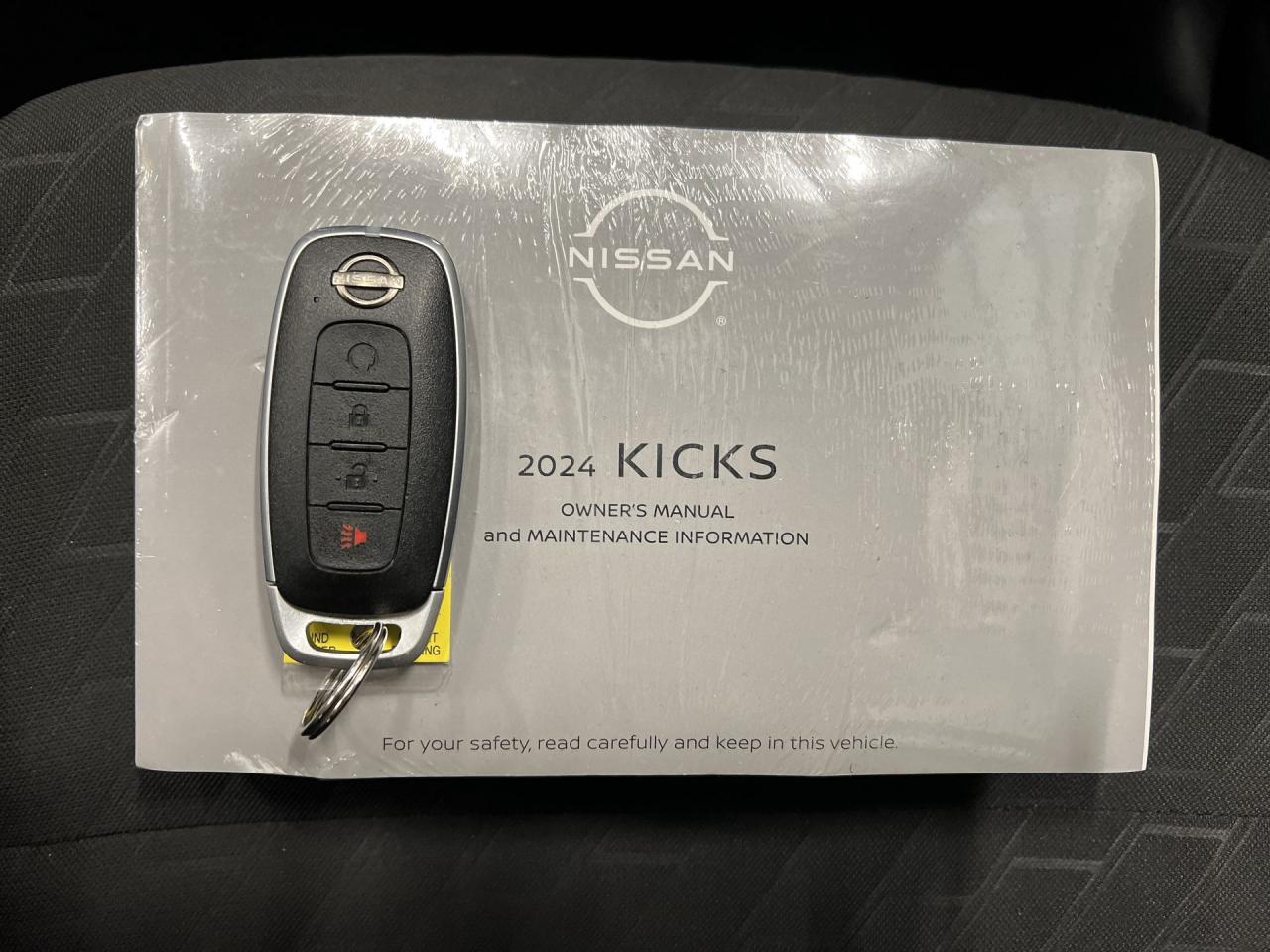 2024 Nissan Kicks SV| HEATED SEATS | REMOTE START | CARPLAY | ALLOYS Photo