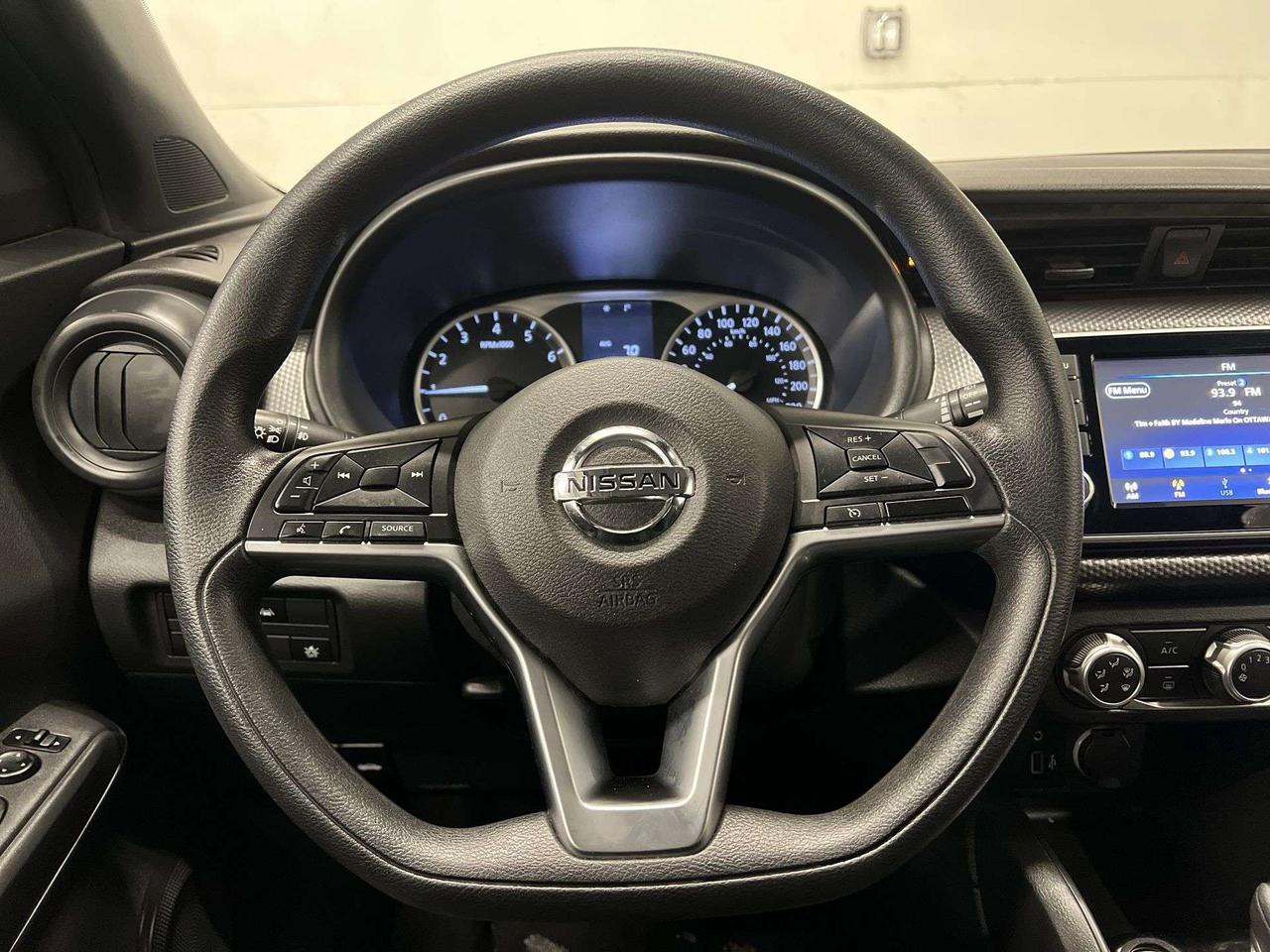 2020 Nissan Kicks REAR CAM | BLIND SPOT | A/C | KEYLESS ENTRY Photo