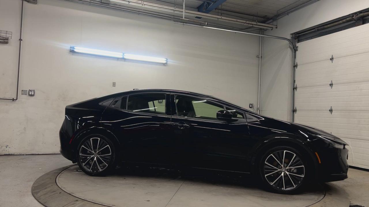 2024 Toyota Prius XLE AWD | HTD LEATHER | CARPLAY | 19IN ALLOYS Photo