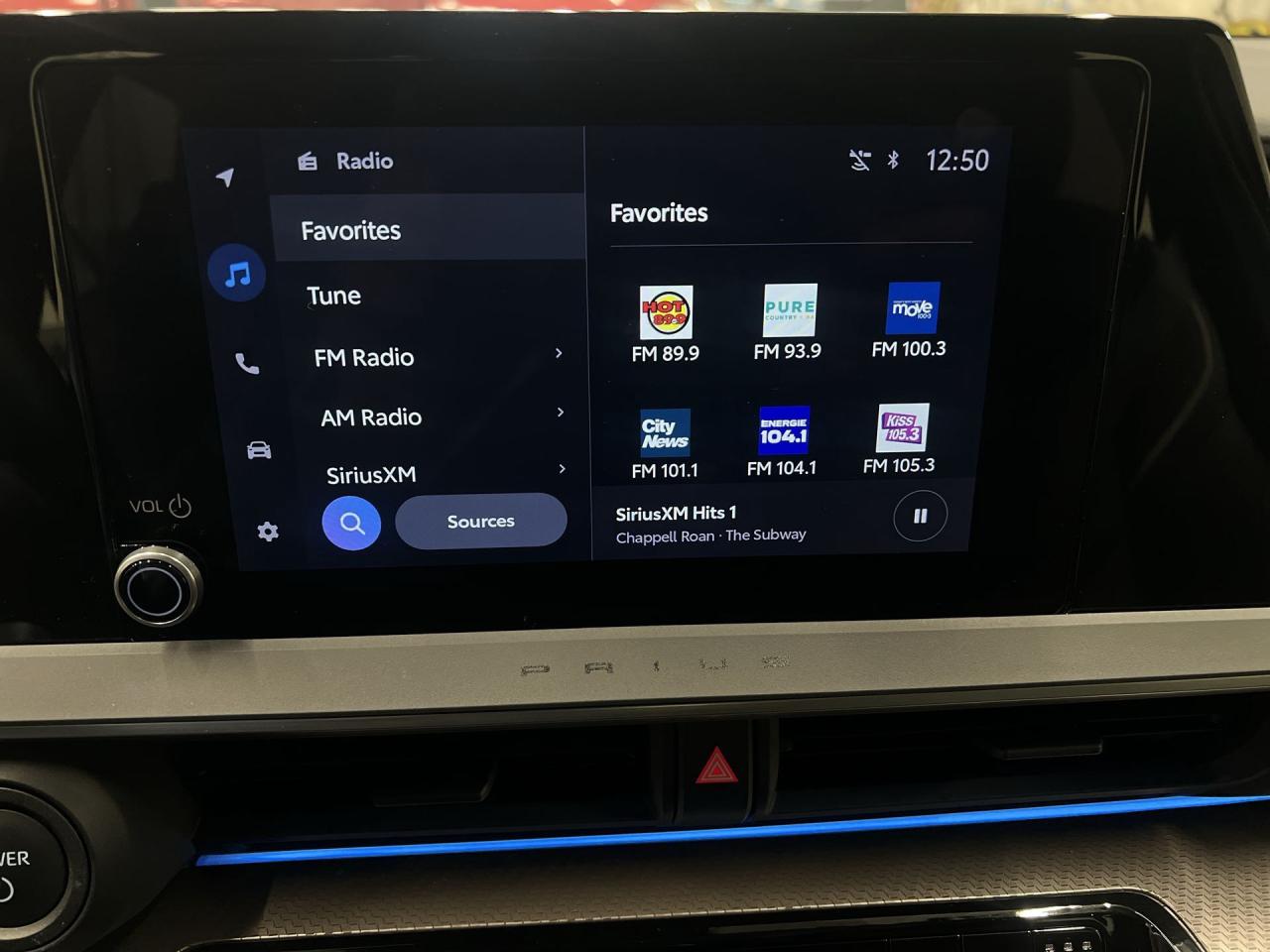 2024 Toyota Prius XLE AWD | HTD LEATHER | CARPLAY | 19IN ALLOYS Photo