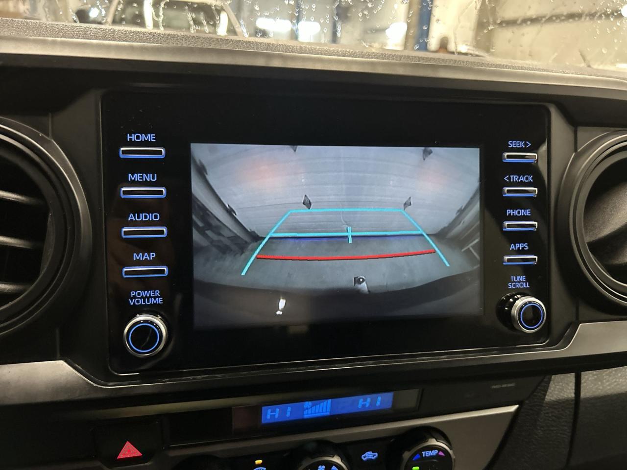 2022 Toyota Tacoma 4X4|DBL CAB | V6 | REAR CAM | HEATED SEATS| ALLOYS Photo2