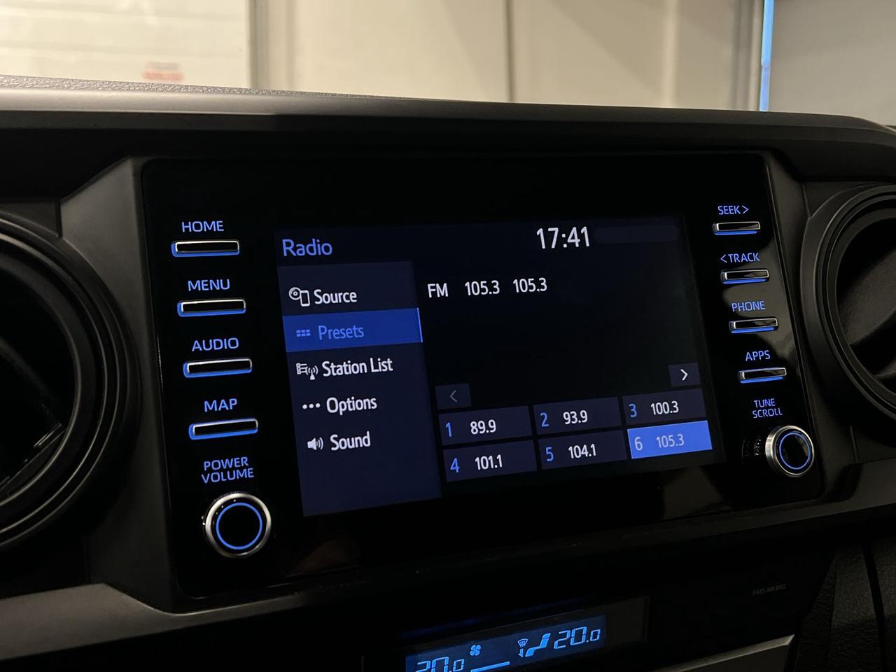 2022 Toyota Tacoma 4X4|DBL CAB | V6 | REAR CAM | HEATED SEATS| ALLOYS Photo