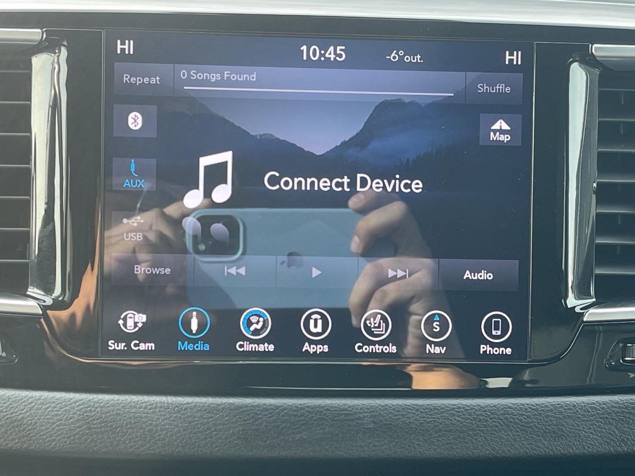 2019 Chrysler Pacifica S PKG / NAV / ADV SAFETY PKG / LEATHER Photo