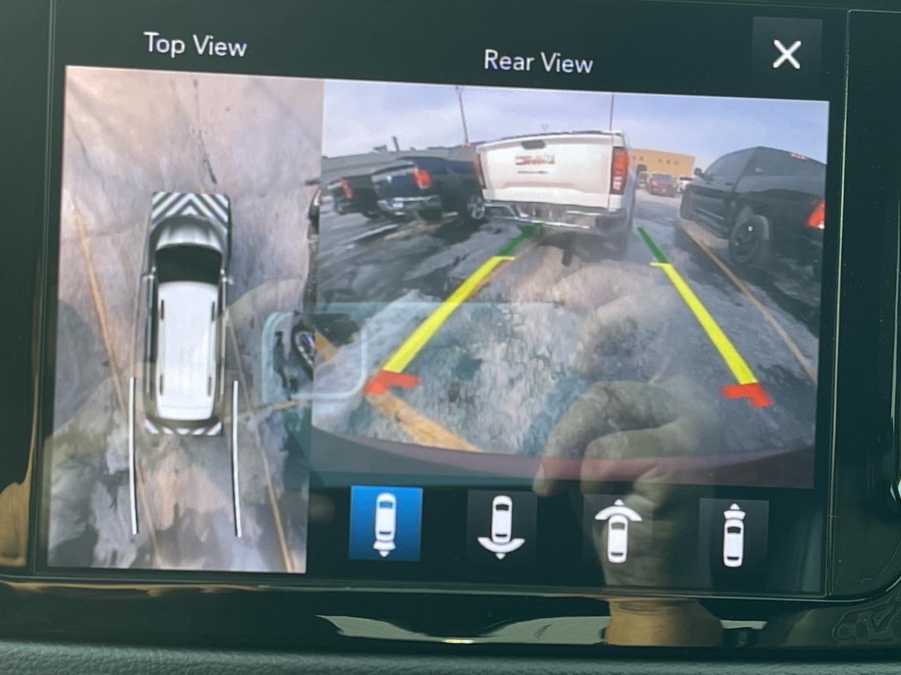 2019 Chrysler Pacifica S PKG / NAV / ADV SAFETY PKG / LEATHER Photo